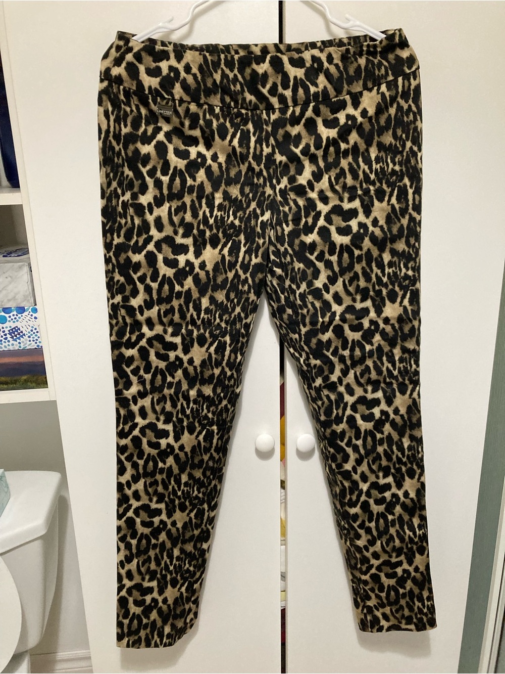 LISETTE women Leopard Print skinny stretch pants- Black & Tan